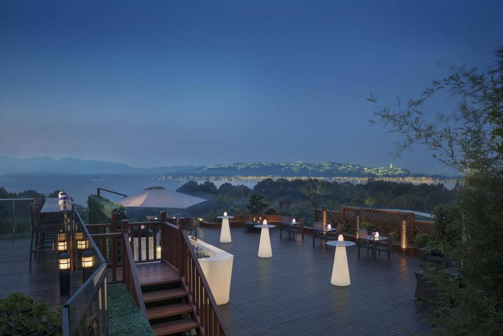Фото Sofitel Hangzhou Westlake