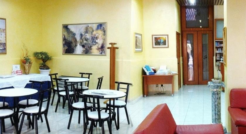 Фото Cordial Hotel