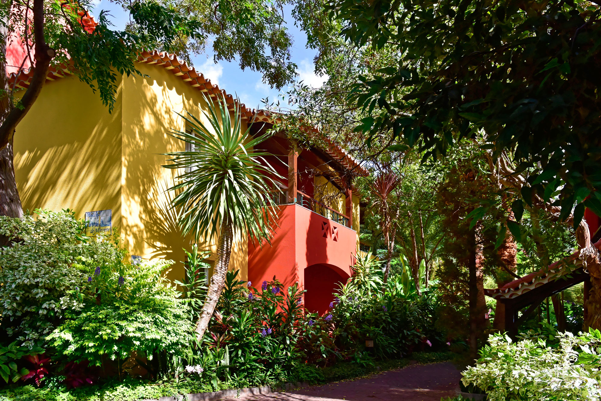 Фото Pestana Village Garden Hotel