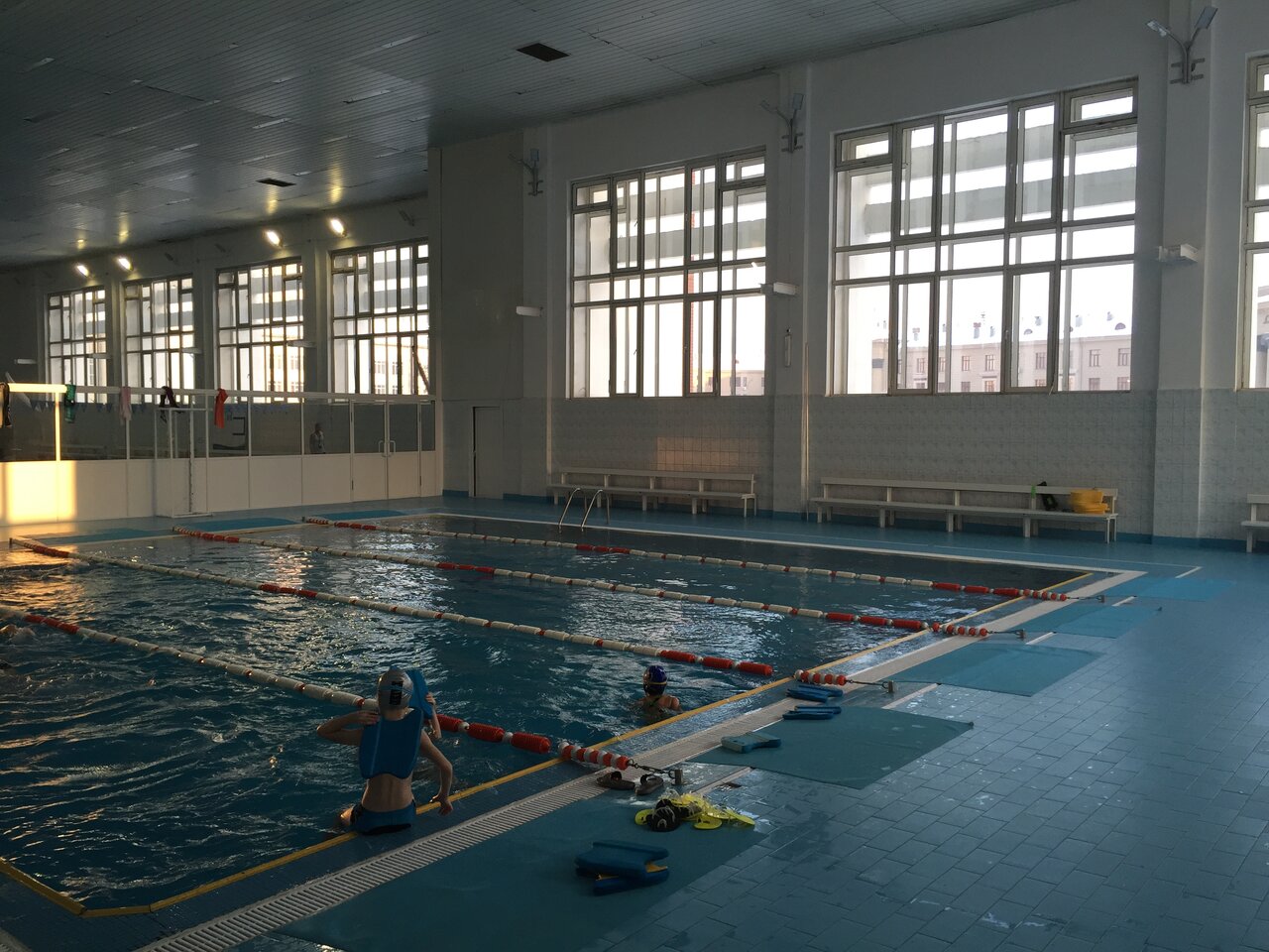 Дом спорта на космонавтов бассейн