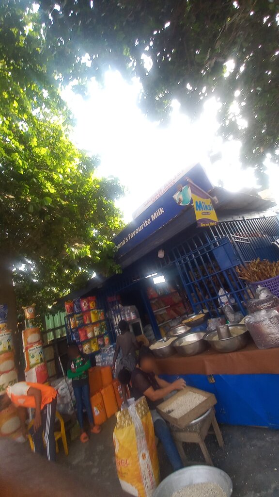 Shopping mall Sarah Adjei, Accra, photo