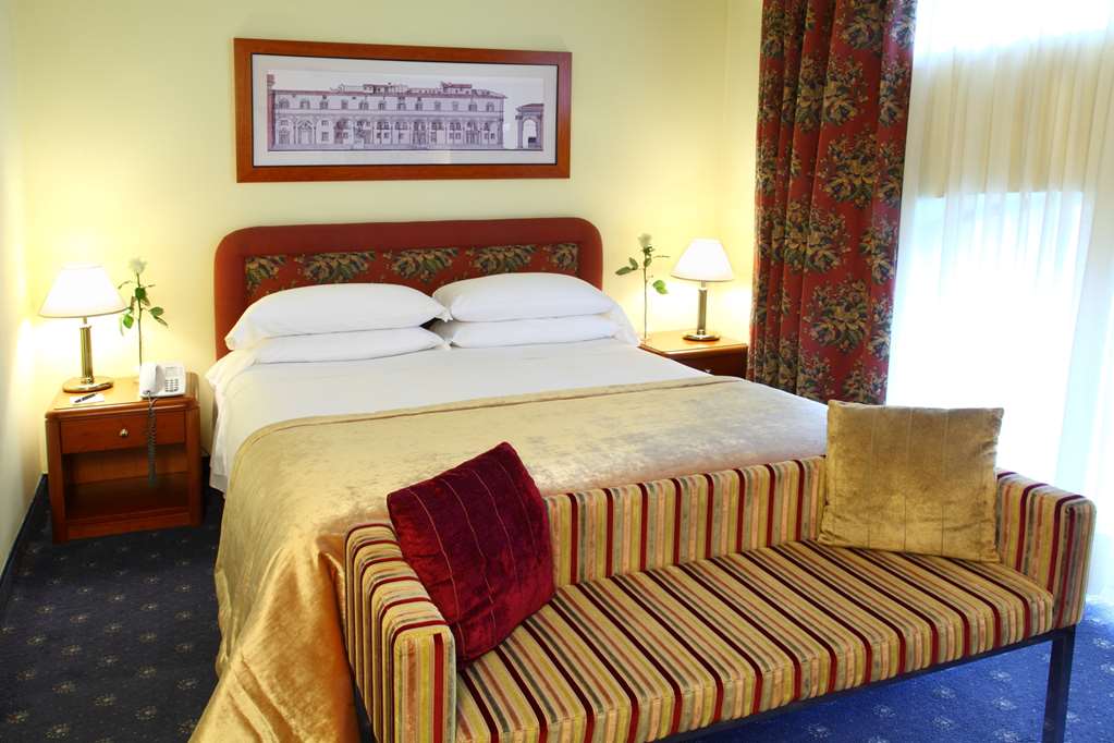 Фото Starhotels Business Palace