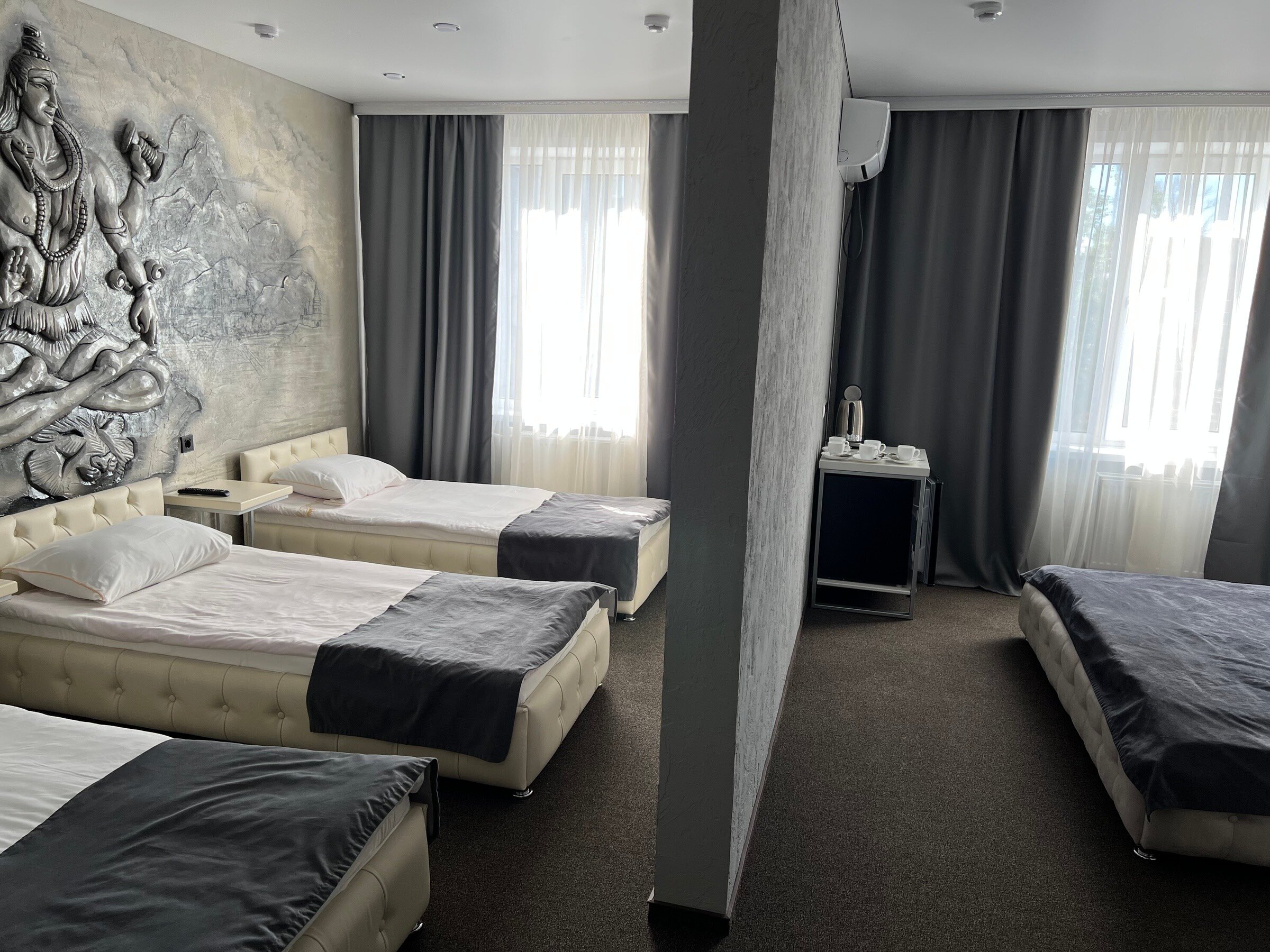 Фото World Hotel