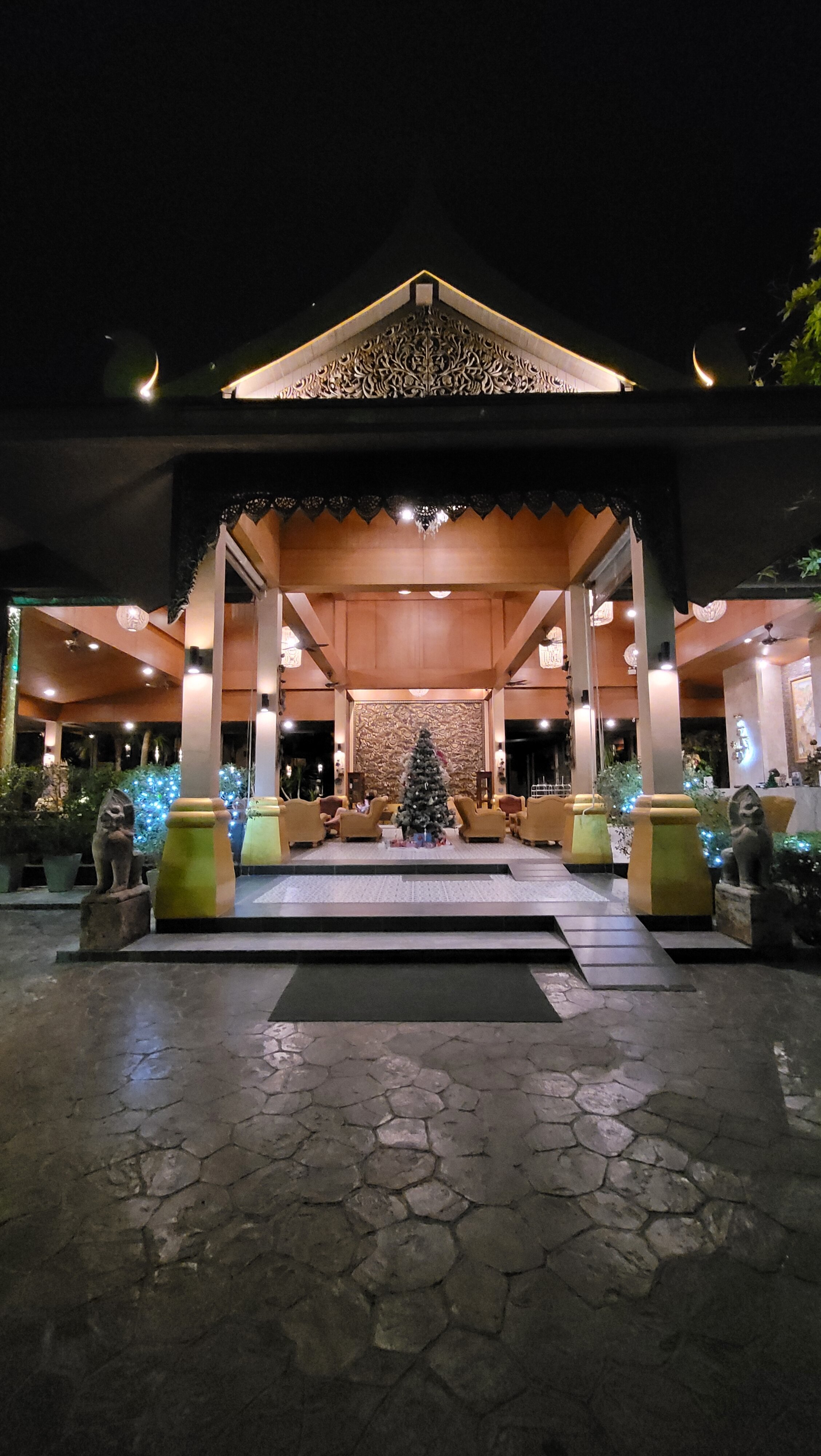 Фото Princess Kamala Beachfront Hotel