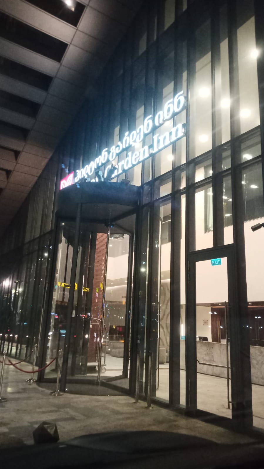 Фото Hilton Garden Inn Tbilisi Chavchavadze