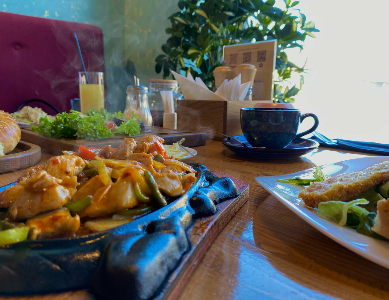 «6 популярных заведений с восточной кухней в Саратове» фото материала