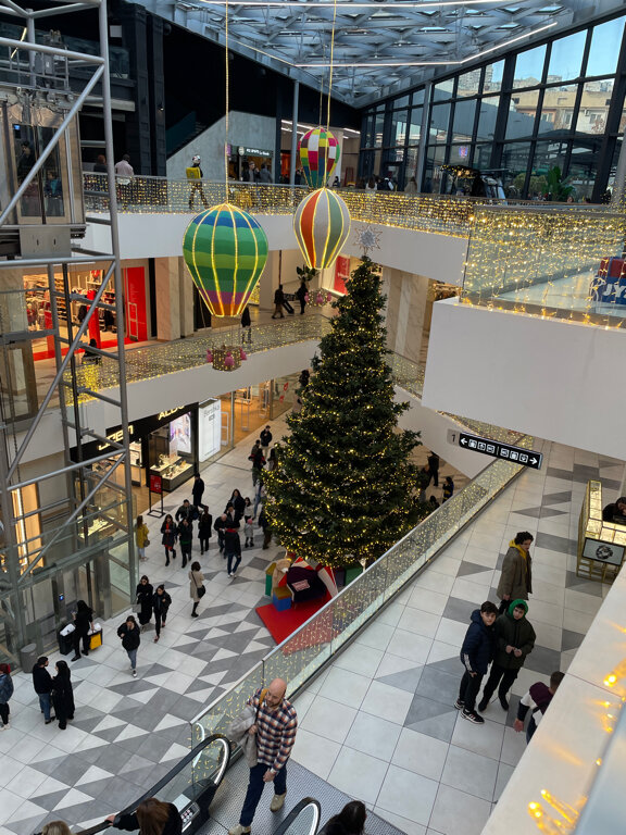 Торговый центр City Mall • სითი მოლი, Тбилиси, фото