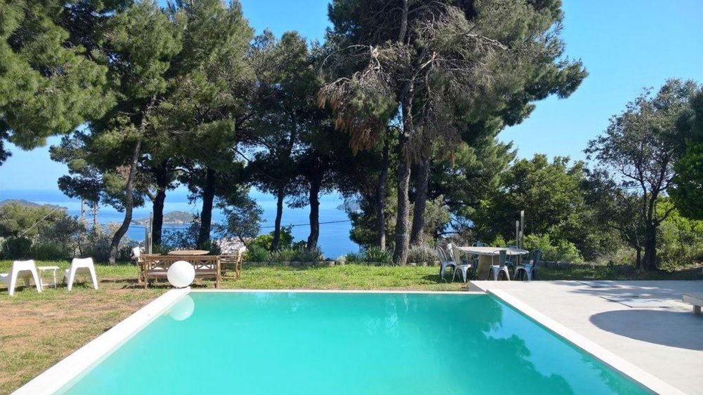 Фото Entechnos Living