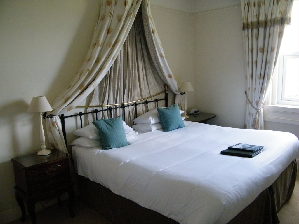 Фото Oldfields House - Bed & Breakfast