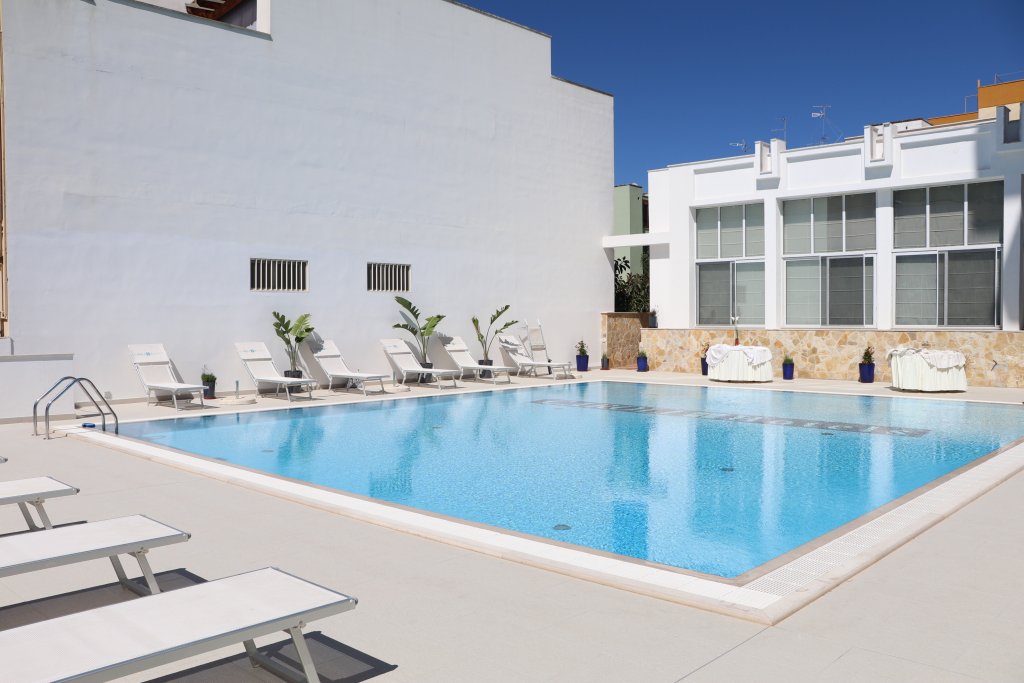 Фото Joli Park Hotel