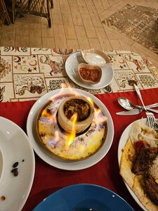 Old Cappadocia Cafe & Restaurant (İsale Mah., Hakkı Paşa Meydanı, No:8, Merkez, Nevşehir), restoran  Nevşehir'den