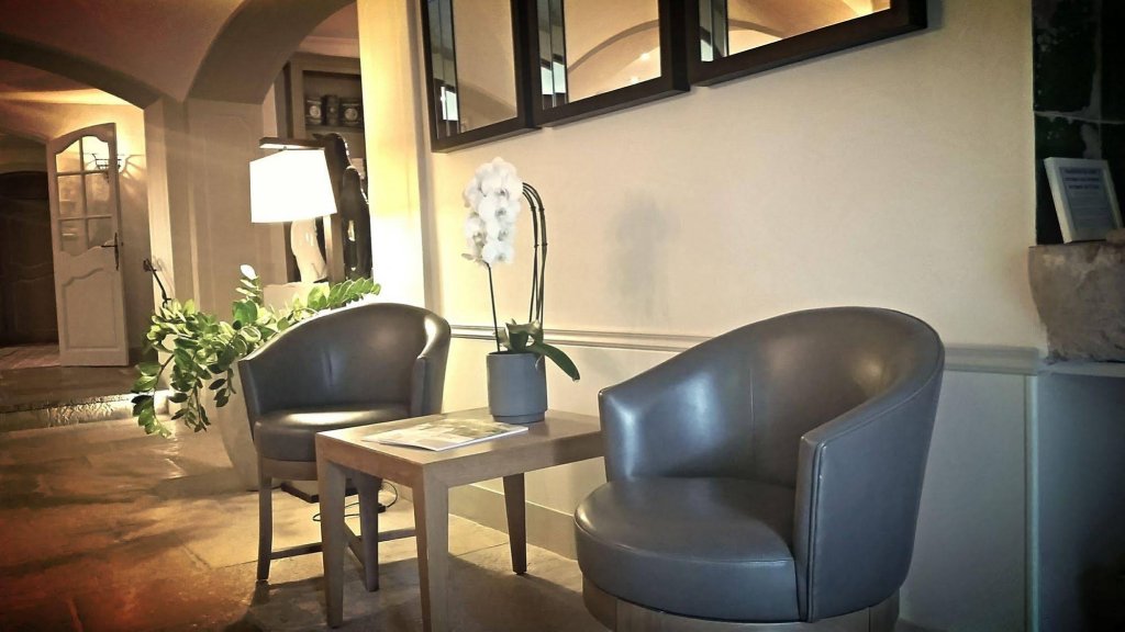 Фото La Bastide Saint Antoine