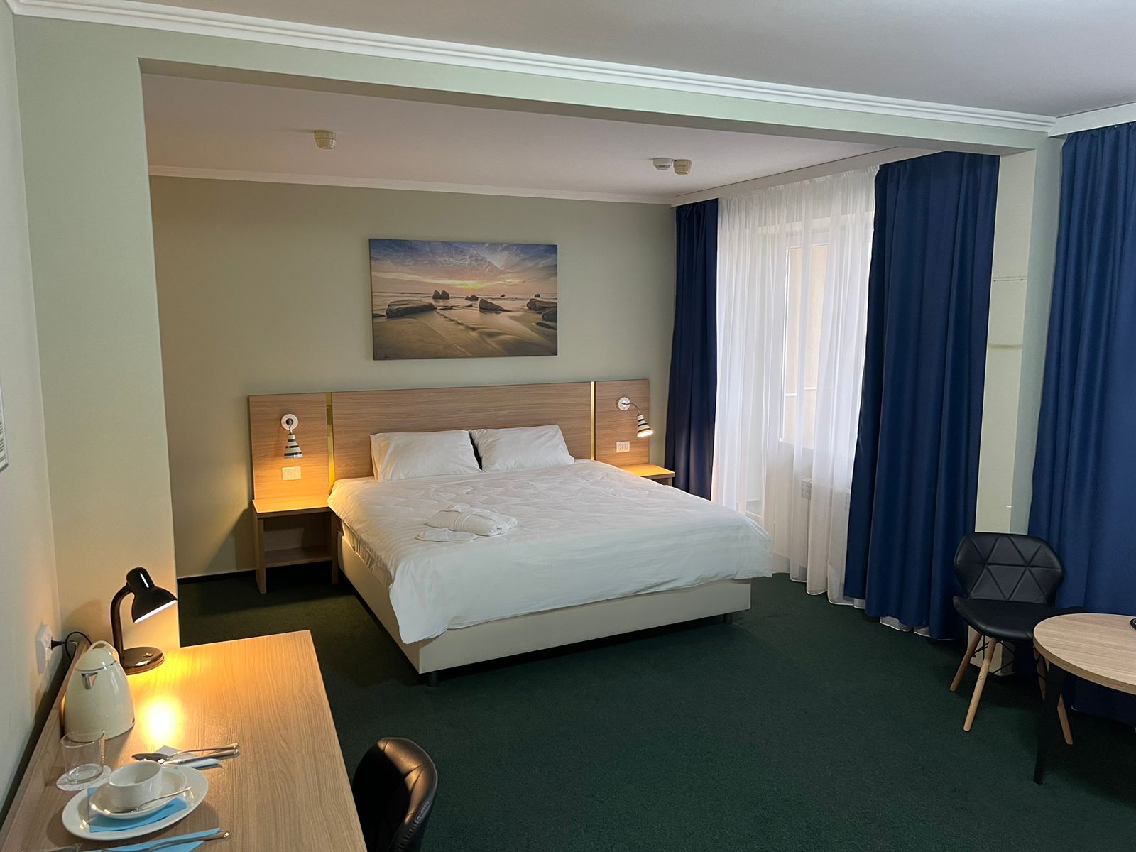 Фото отеля 2