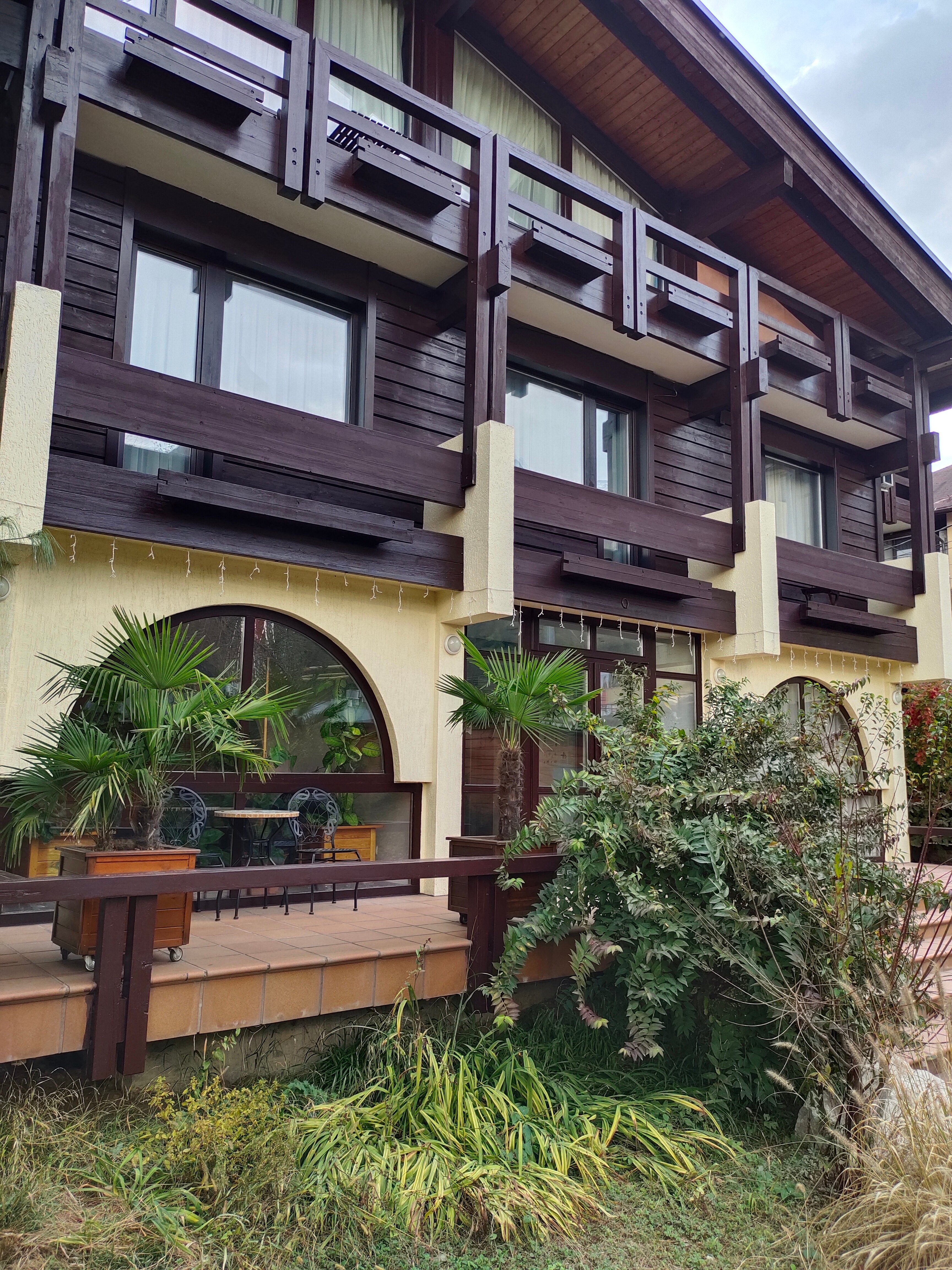 Фото Грейстоун