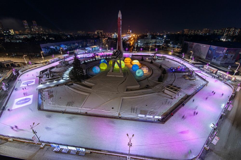 Ice rink Katok VDNKh, Moscow, photo