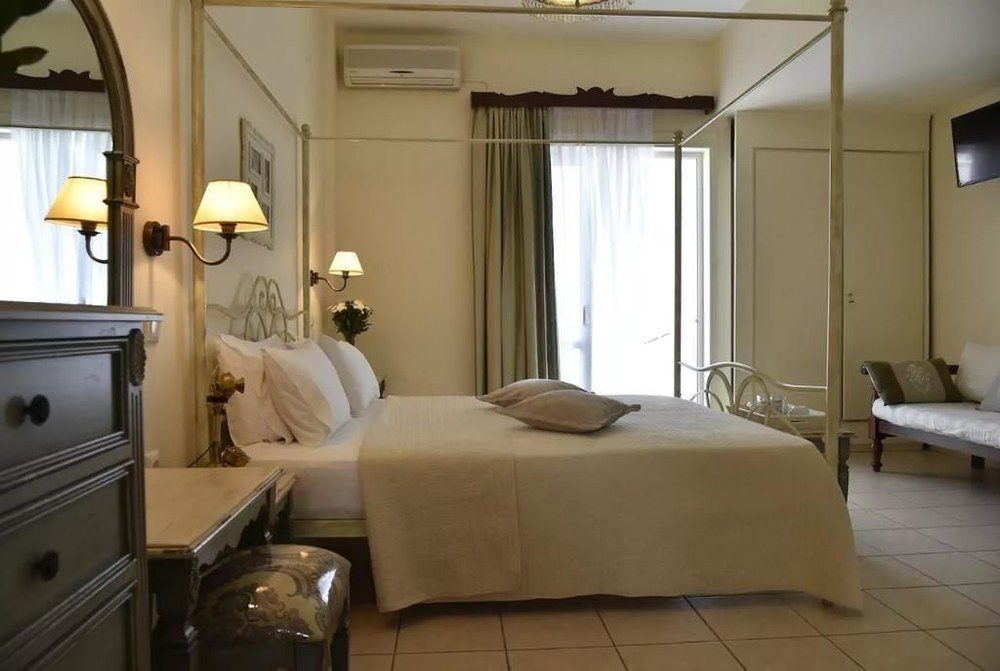 Фото Ikaros Art Hotel