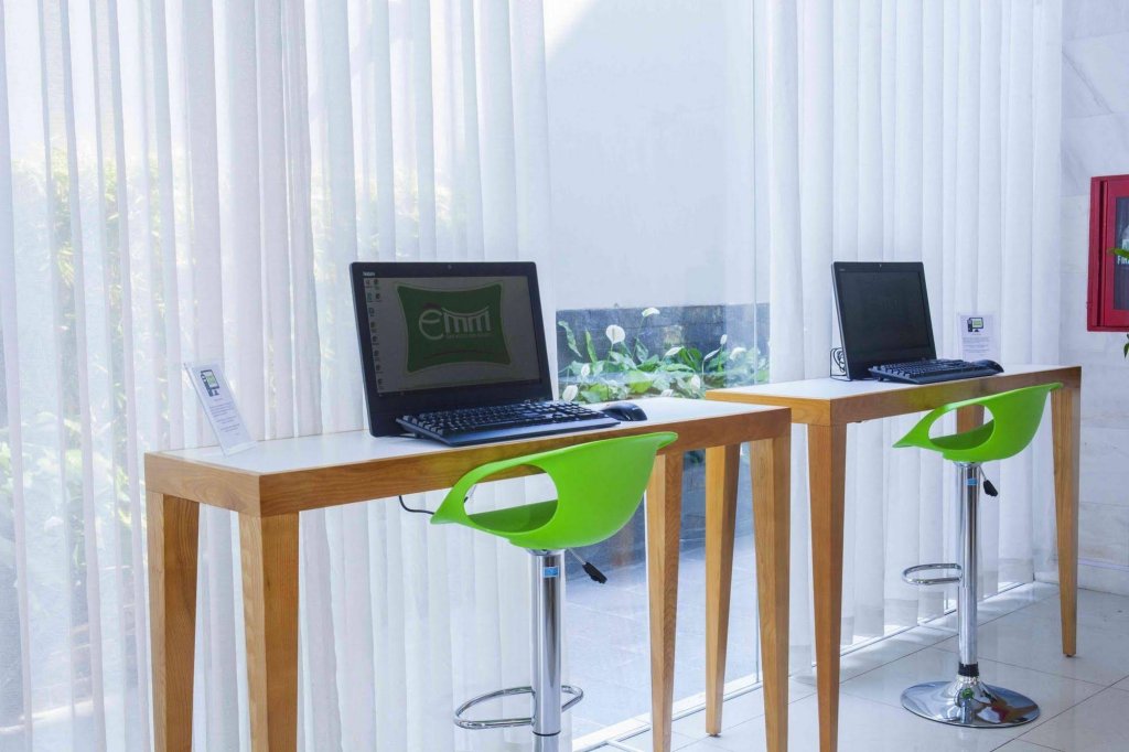 Фото Emm Hotel Saigon