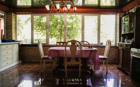 Фото Эльбирс House