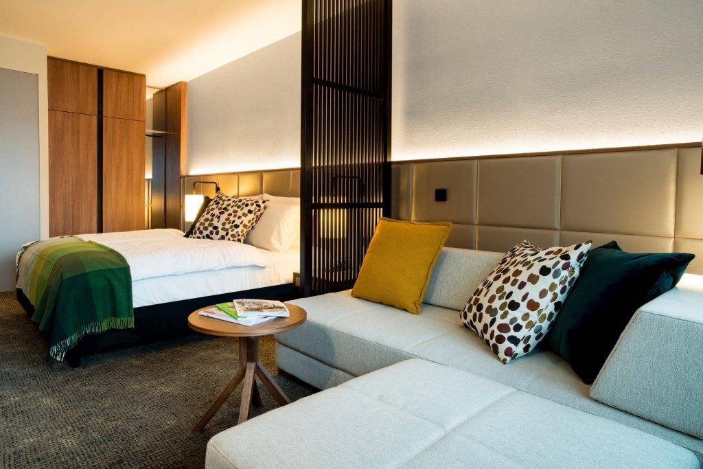 Фото Adina Apartment Hotel Frankfurt Westend