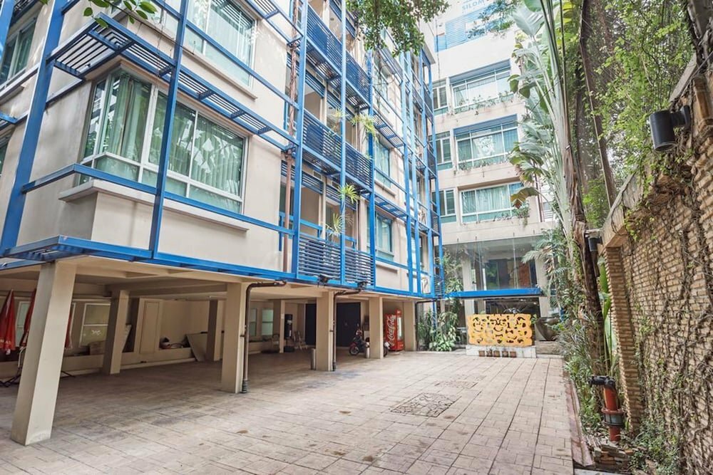 Short-term housing rental Silom convent garden, Bangkok, photo