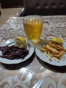 Водопад (Republic of Daghestan, Magaramkentskiy rayon, selo Yarag-Kazmalyar, Shosseynaya ulitsa) ، مطعم
