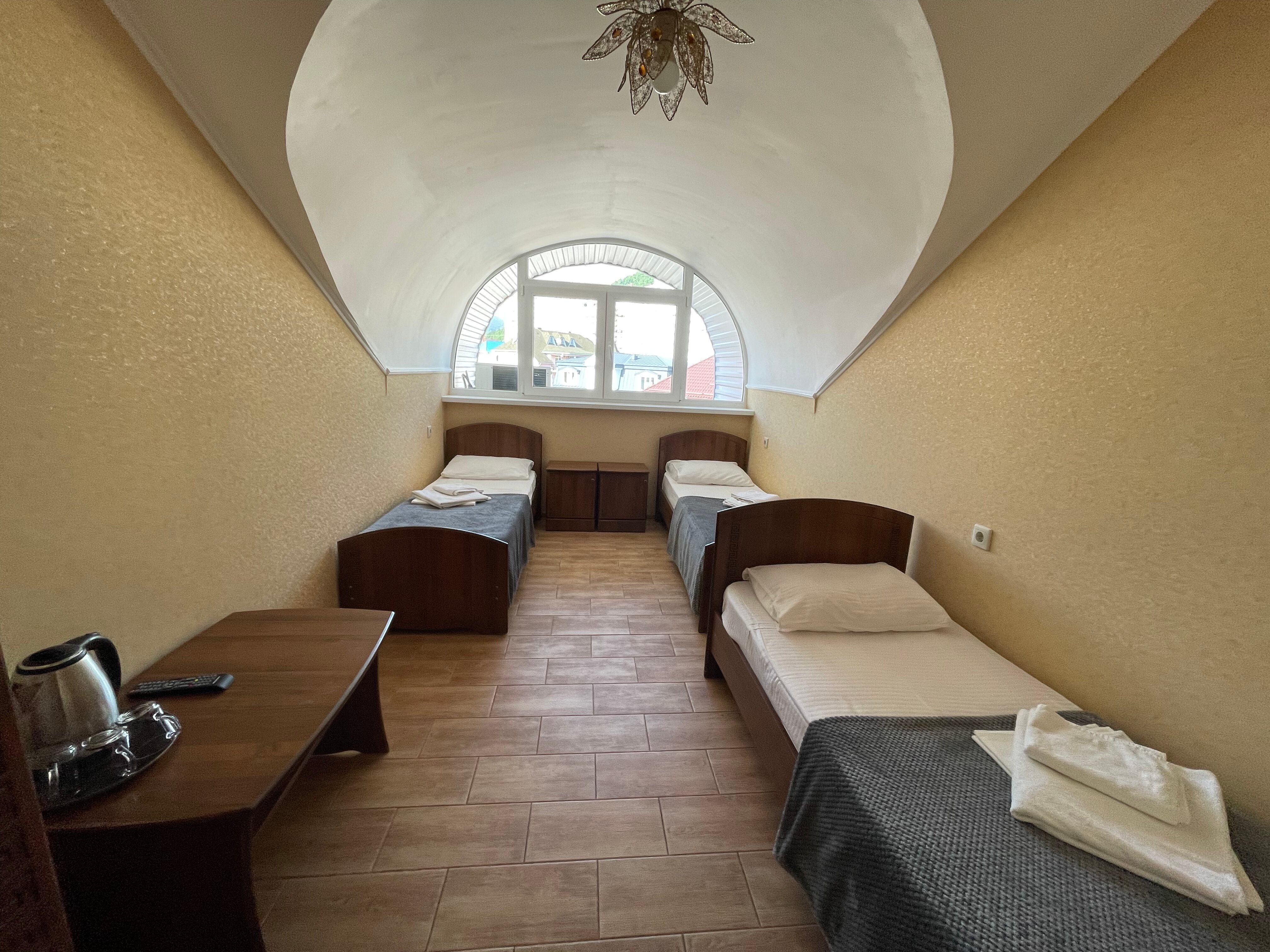 Фото Амбассадор