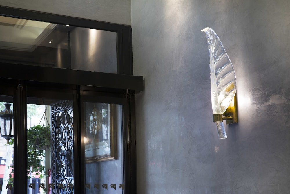 Фото Hotel Plaza Elysées