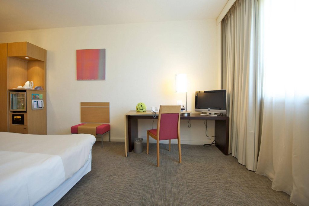 Фото Novotel Roma Est