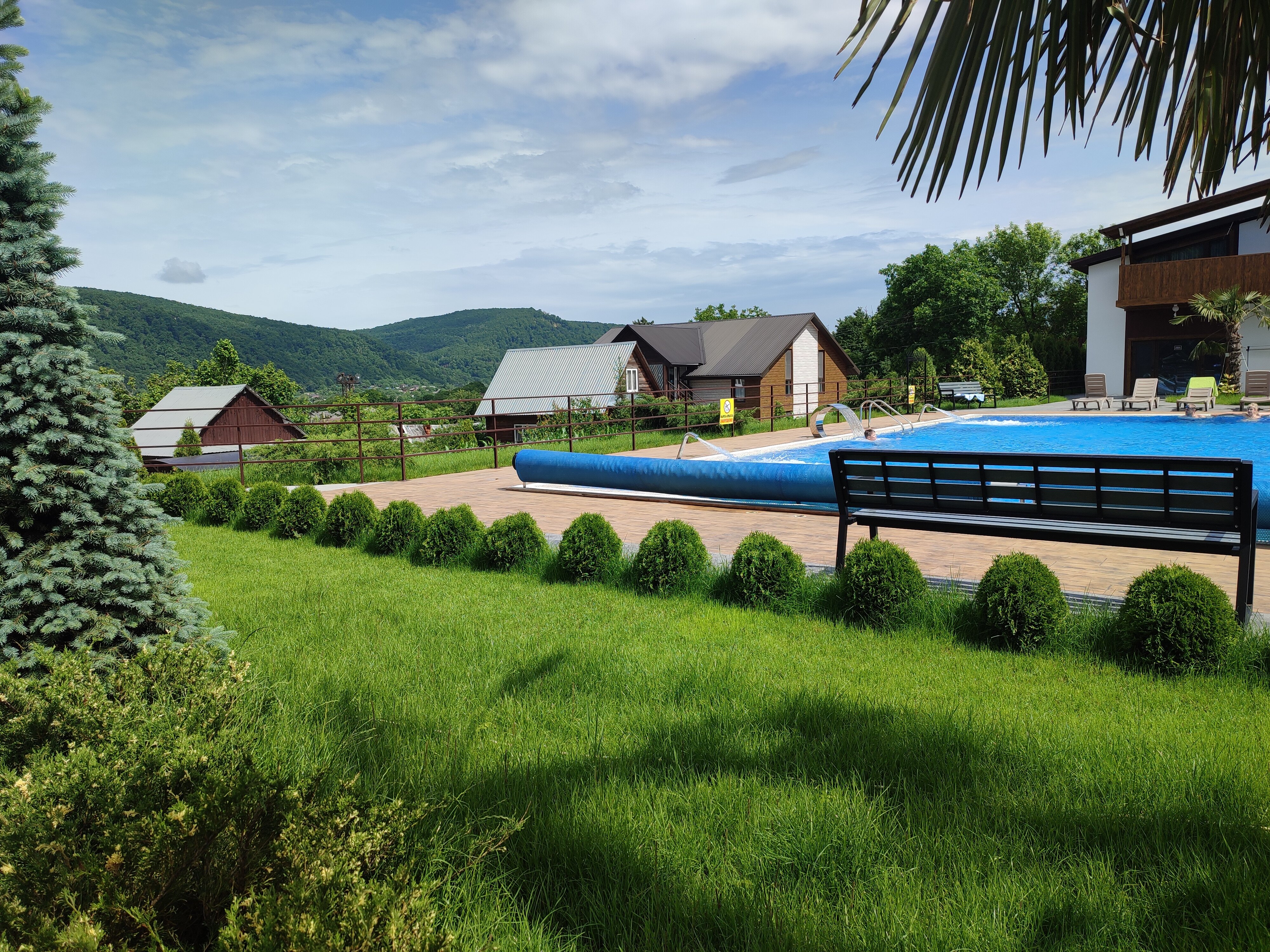 Фото Ашхадах