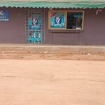 Hawks (Ashale-Botwe, Okpoti Street, 4A), hotel