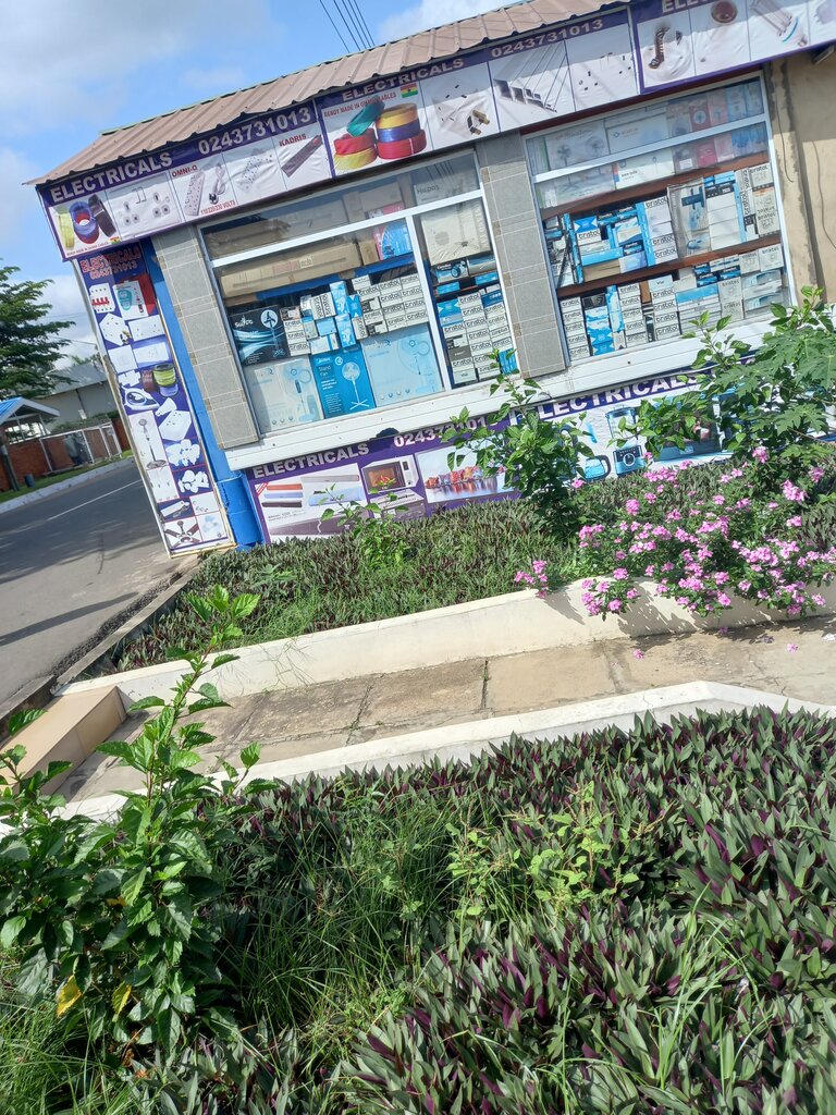 Electrical and wiring accessories Electrical, Accra, photo