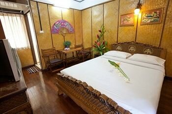 Гостиница Lai-thai Guest House в Чиангмае