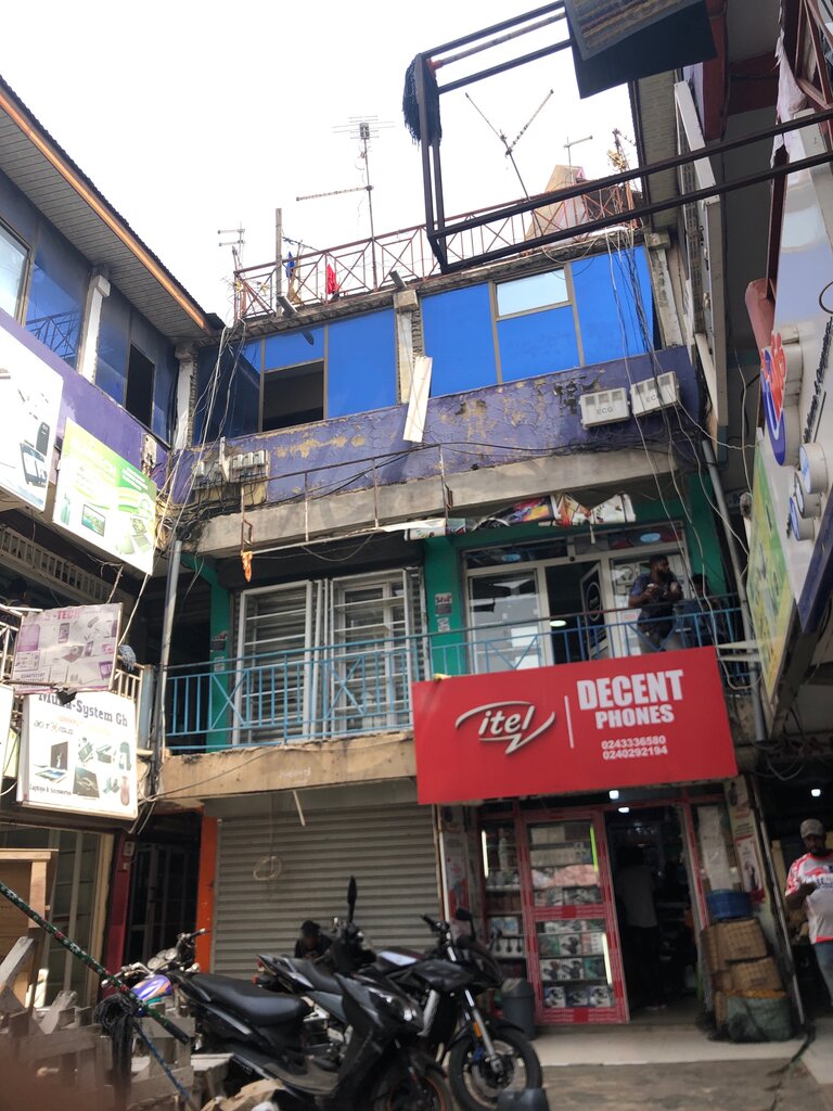Electronics store Fadam Investment, Accra, photo