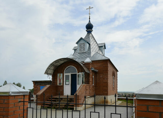 Iglesia ortodoxa Chasovnya Vasiliya Sypanovskogo na nerekhtskom kladbishche, , foto