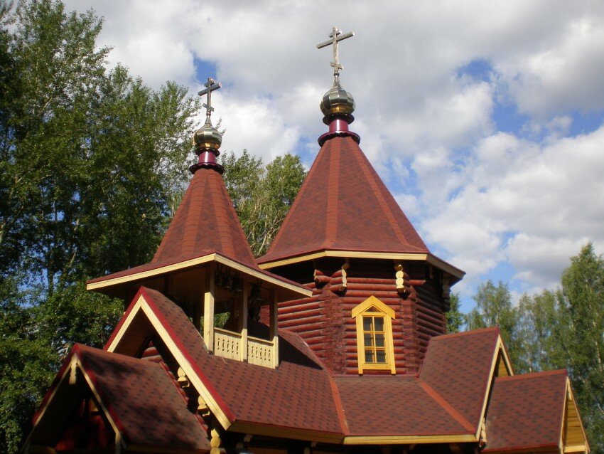 Церковь михаила тихоницкого киров лобановское кладбище фото