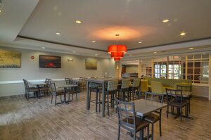 Гостиница Best Western Galleria Inn & Suites