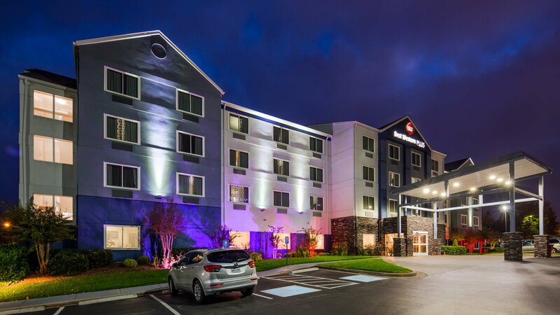 Гостиница Best Western Plus Nashville Airport Hotel в Нашвилле