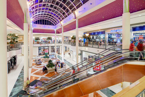 Shopping mall Mall of Louisiana, Baton Rouge, photo
