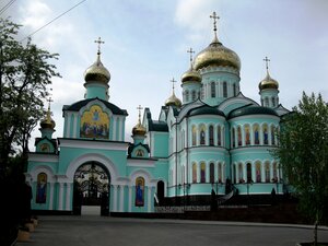 Свято-Вознесенський Банченський Чоловічий Монастир (Україна, Чернівецька область, Герцаївський район, село Банчени), православный храм в Черновицкой области