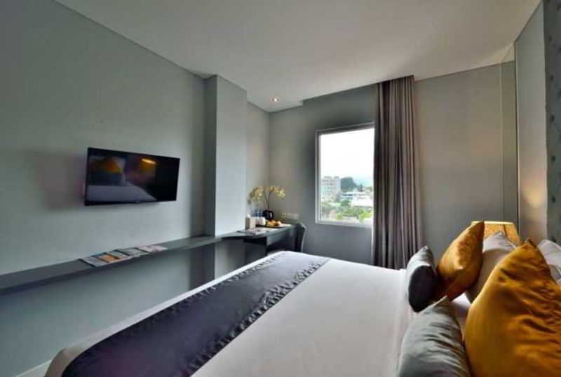 Фото Serela Cihampelas Hotel