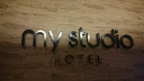 Хостел My Studio Hotel Surabaya - Hostel в Сурабае