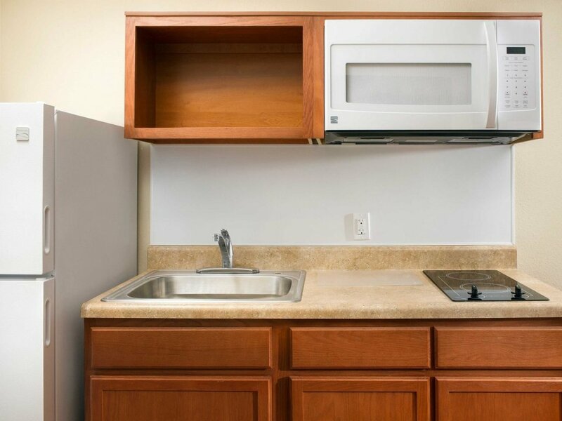 Гостиница WoodSpring Suites Des Moines Pleasant Hill