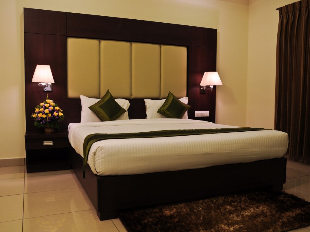 Фото Hotel Golden Castle