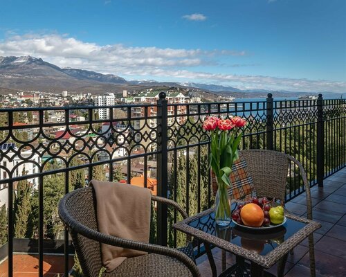 Гостиница Кипрессо в Алуште