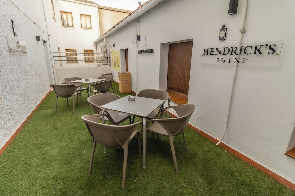 Фото Hostal el Bomba