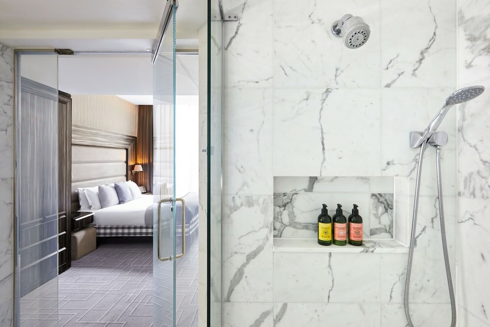 Фото Eccleston Square Hotel