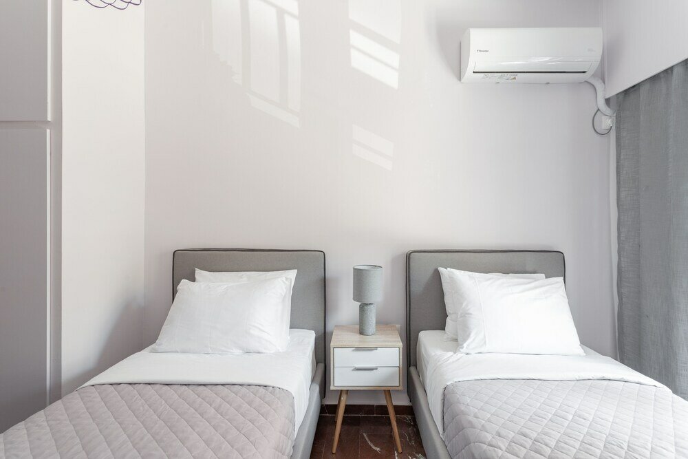 Фото Explore History from a Chic Central Apt