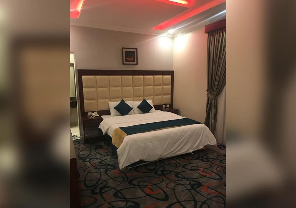 Фото Ajnihat Kanuz Hotel Suites