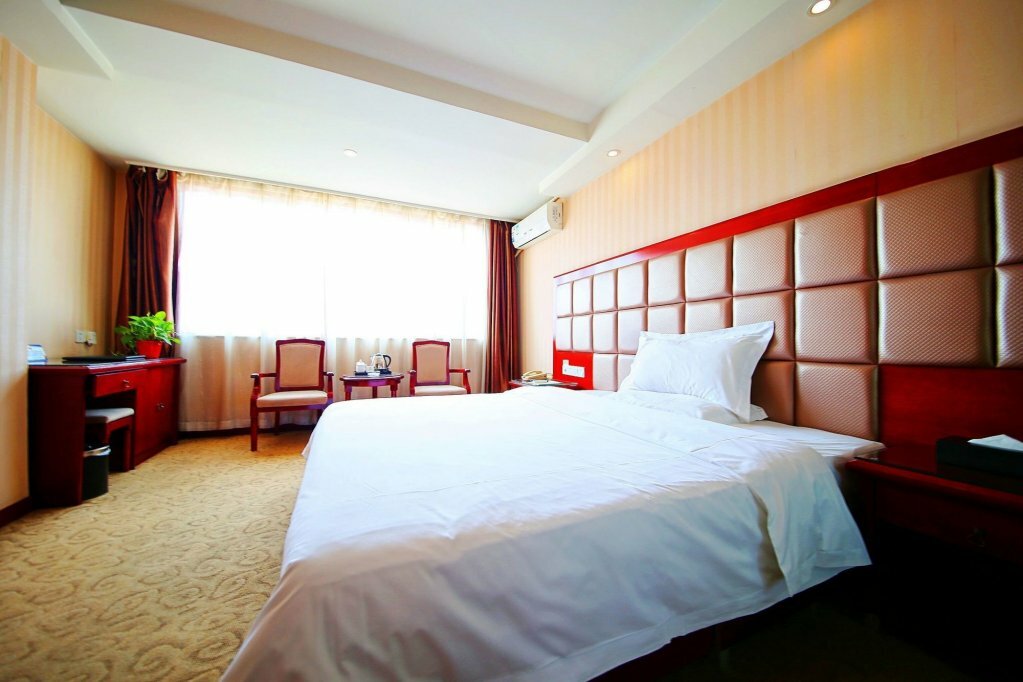 Фото Vienna Hotel Xi'an Railway Station