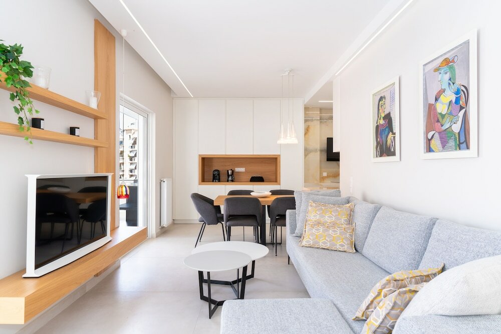 Фото Sunny & Luxurious Penthouse with Terrace